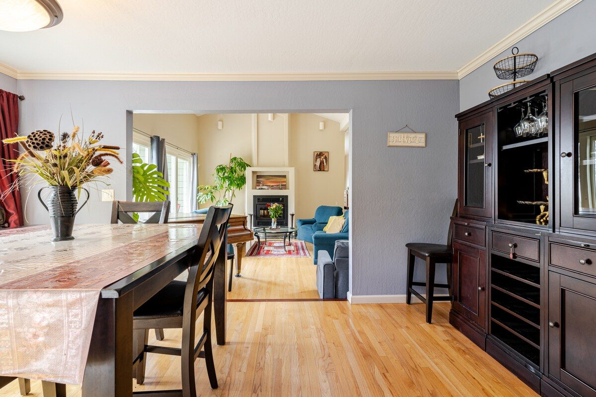 Living room with comfortable seating